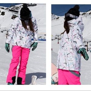 Women's Ski Jackets and Pants Set